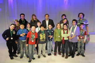 Zauberhaft 2010: Die 1. Preisträger beim Gruppenfoto (Heilbrunnenschule Stuttgart)